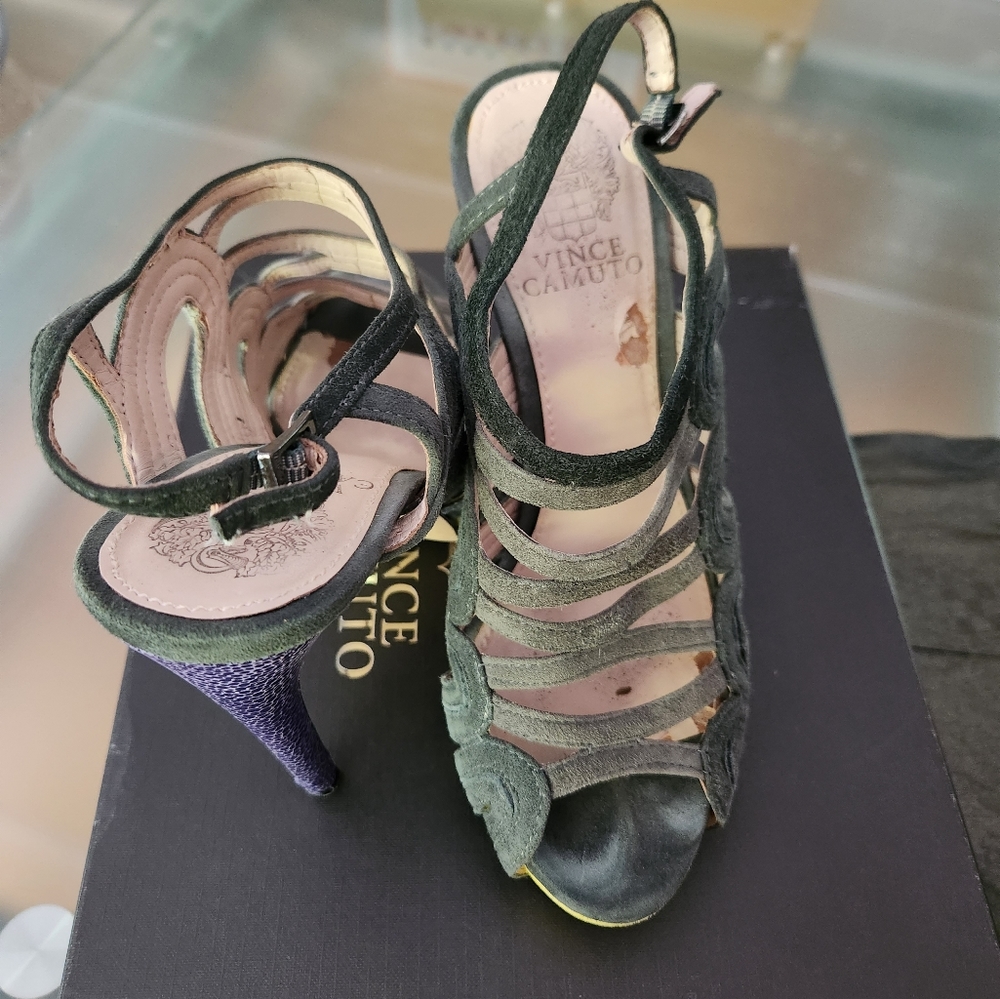 Vince Camuto gray/ yellow/ cobalt shoes